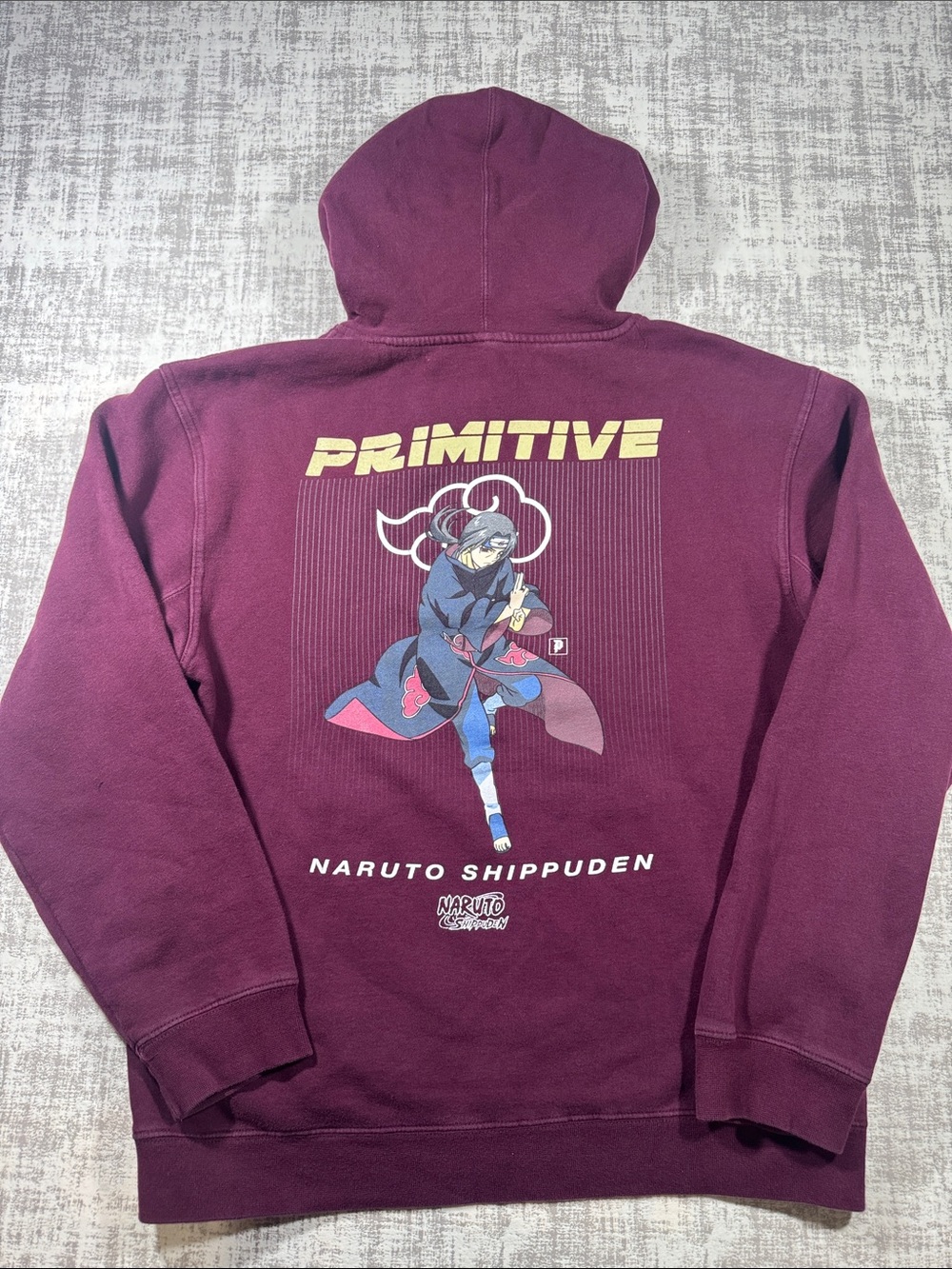 Primitive Naruto Shippuden Itachi uchiha  Hoodie sz L  Limited Edition 26.5X21.5